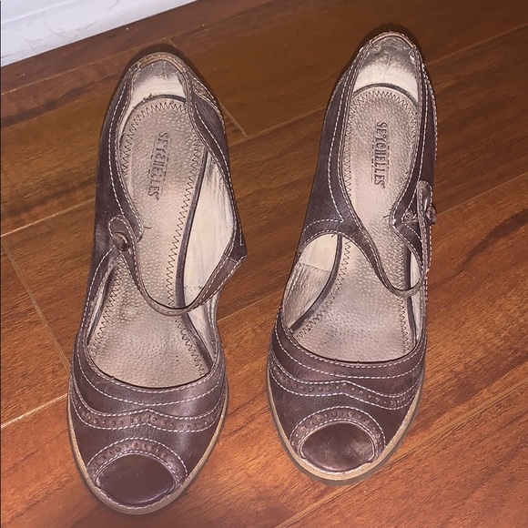 Wedges - Picture 7 of 10